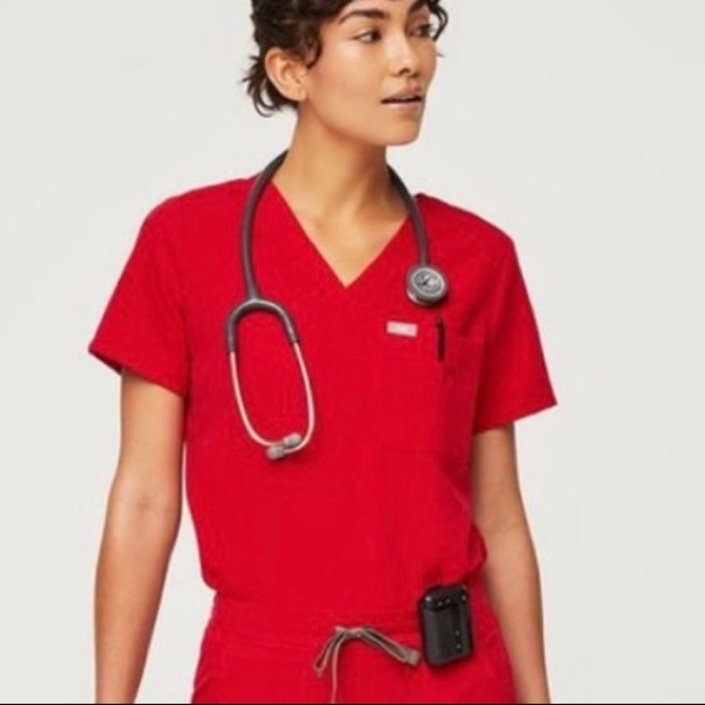FIGS Catarina Scrub Top Pop Red Sz Small